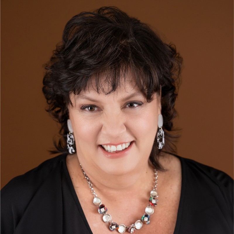 Luanne Mha